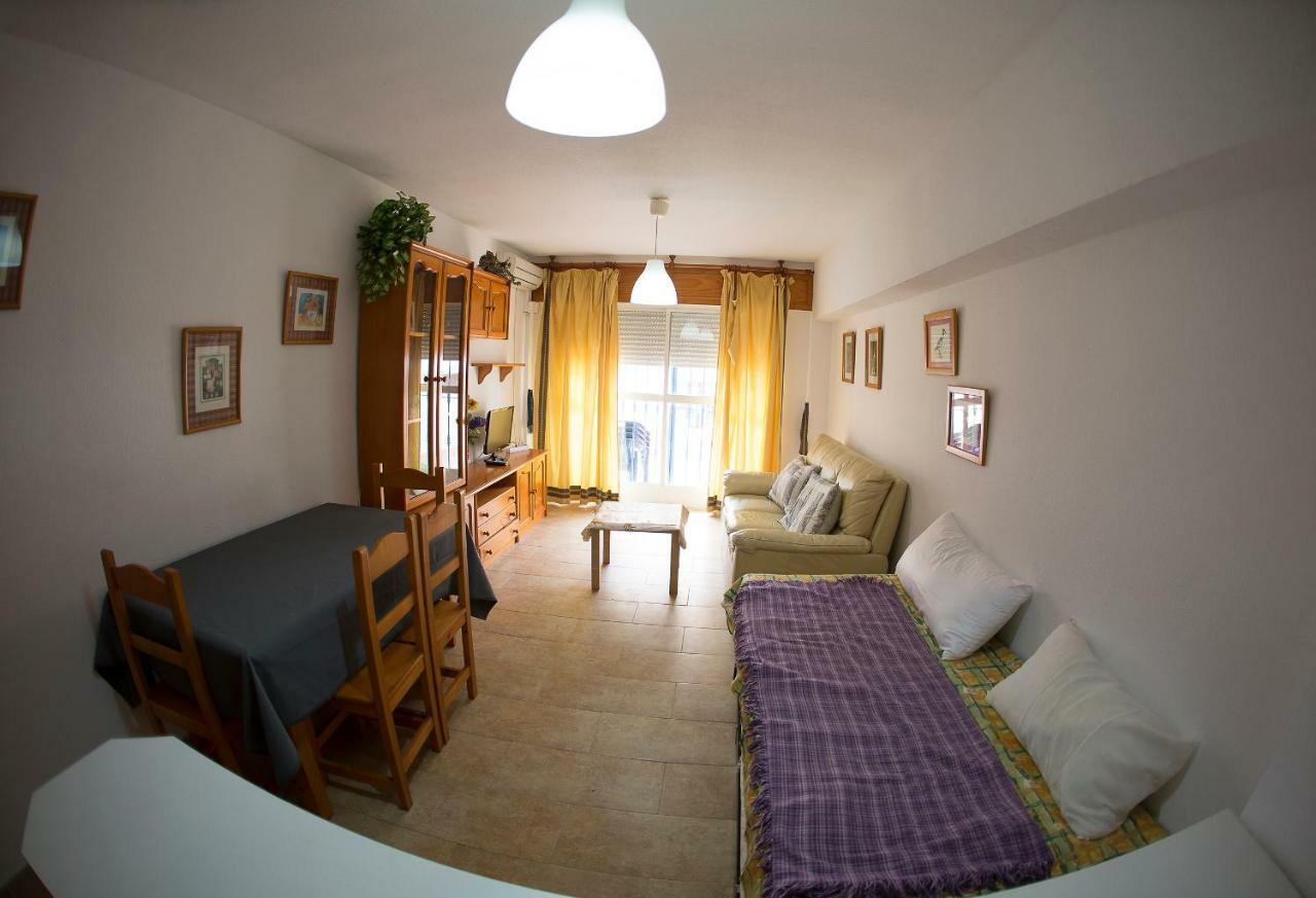 Azucena Apartment การ์รูคา ภายนอก รูปภาพ